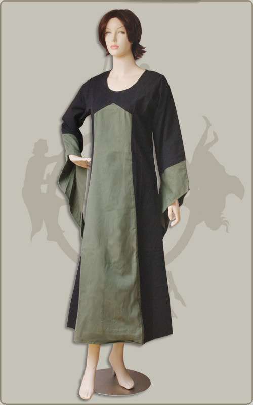 Zweifarbiges Kleid aus...