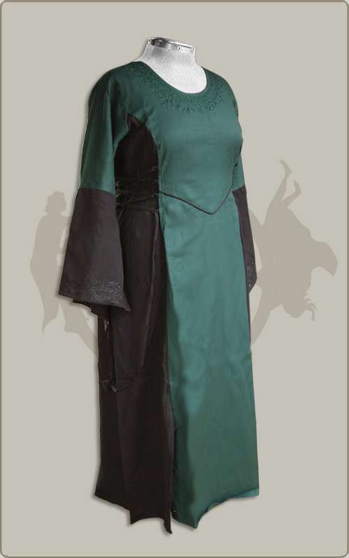 Besticktes Baumwollkleid...
