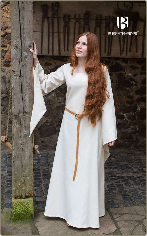 Unterkleid mit Trompetenärmeln