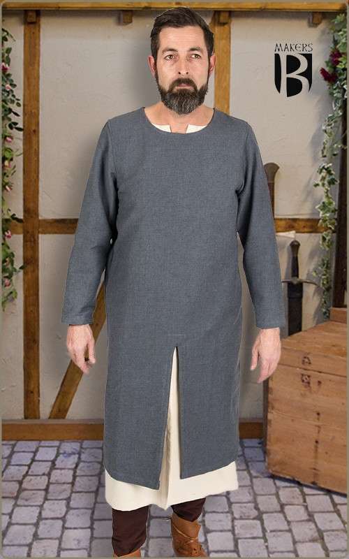 Hochmittelalter Langtunika